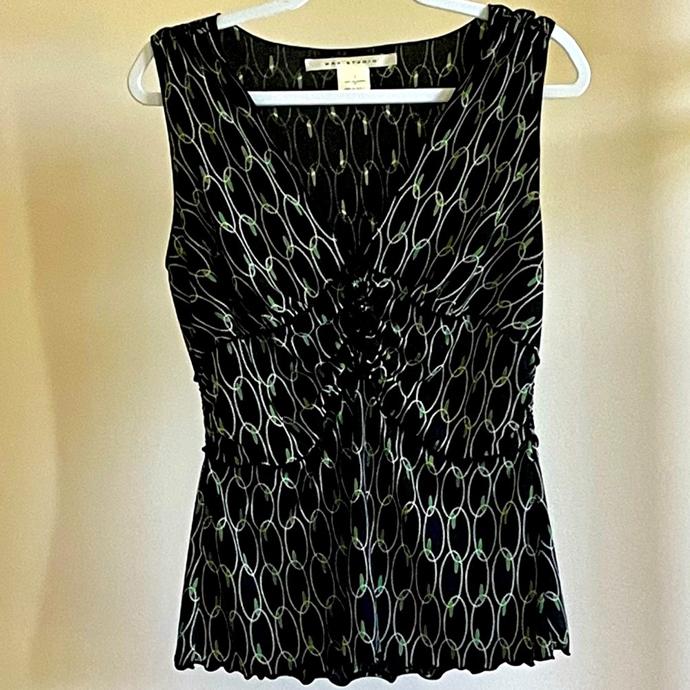 MAX STUDIO Black Sleeveless Top with Green Accents and ruffled hemlines Size L